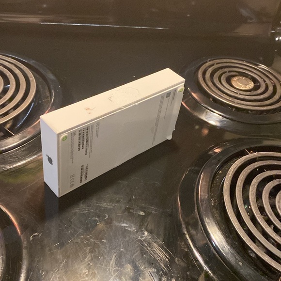 iPhone 15 Pro Max 256 GB natural titanium color best offer must go - Picture 3 of 5